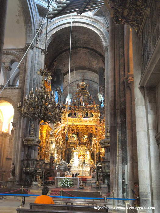 DETALLE DE LA CABECERA DEL TEMPLO